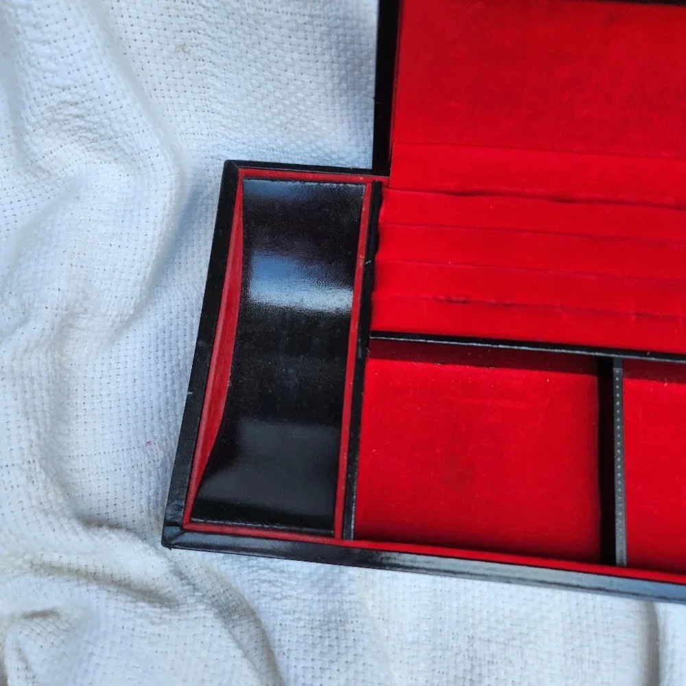 Shields Mens Vintage Jewelry box‎